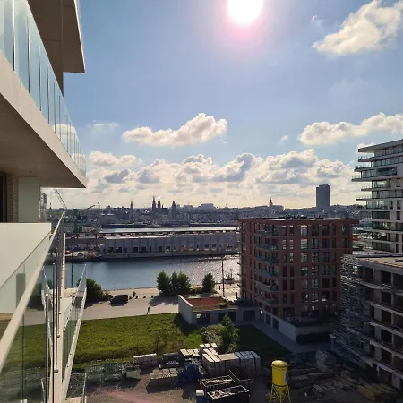 Διαμέρισμα Park Tower Sea View With Pool And Gym